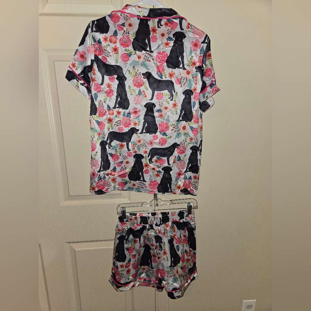 NWT Satin Floral Black Lab Pajama Set - Picture 3 of 3